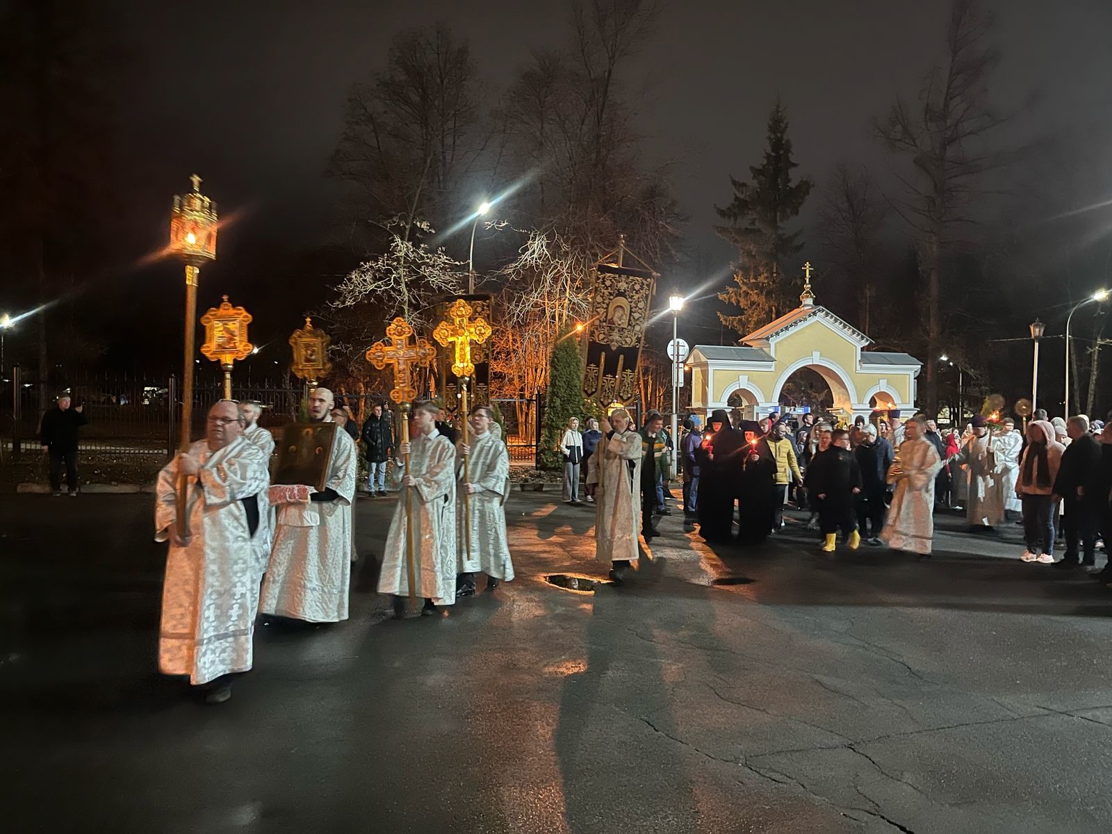 Пасхальное богослужение прошло в Петрозаводске - "Республика"